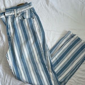 Blue and white striped AE mom jeans